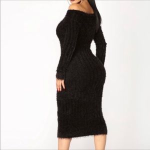 Fashion nova sweater dress SOLD ON MECARI